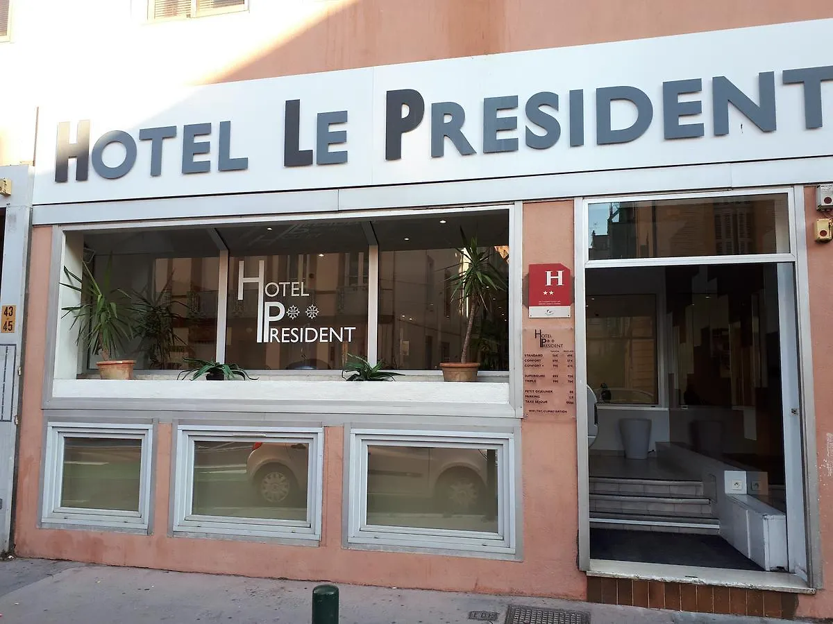 **  Hotel Le President Toulouse France
