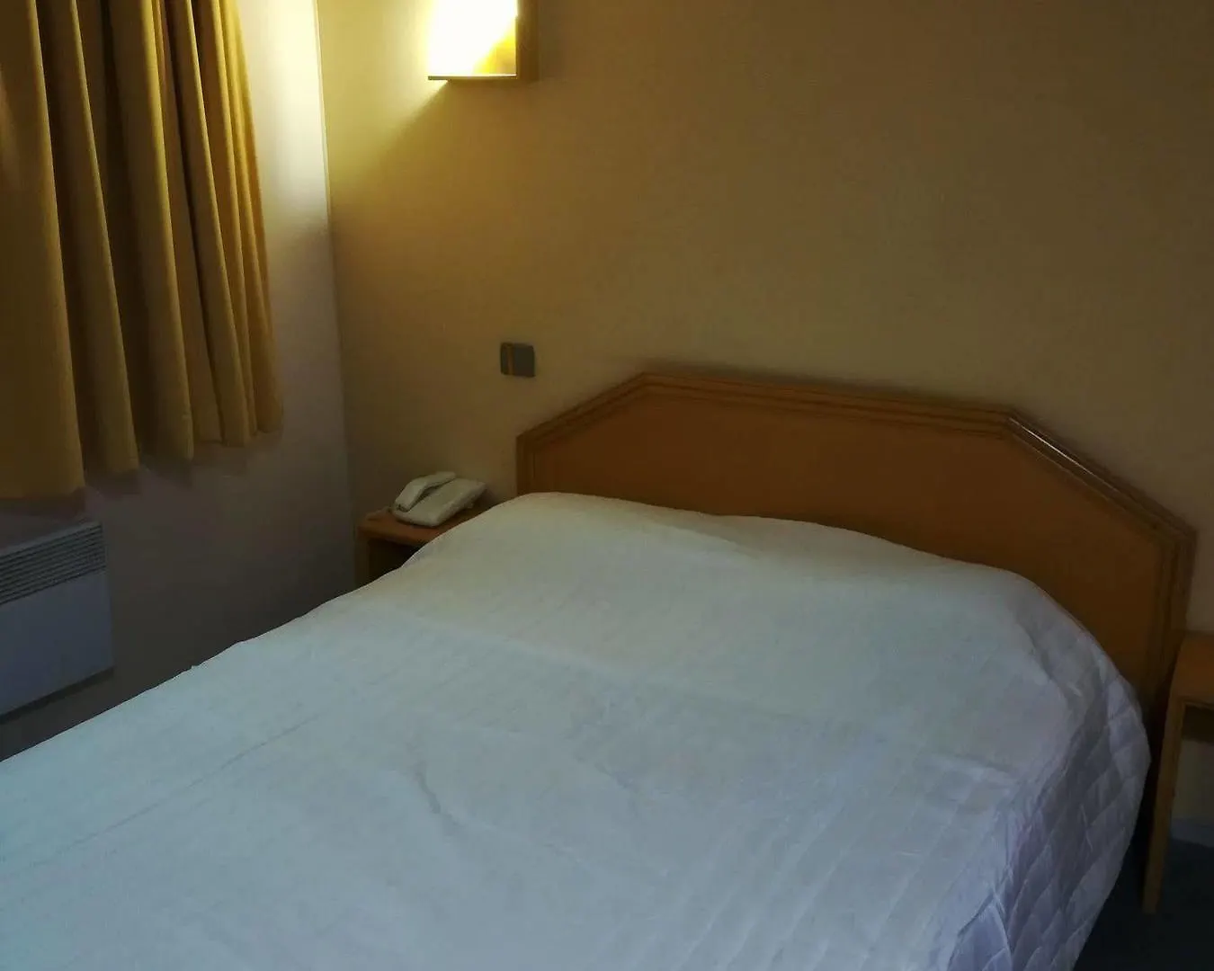 **  Hotel Le President Toulouse France